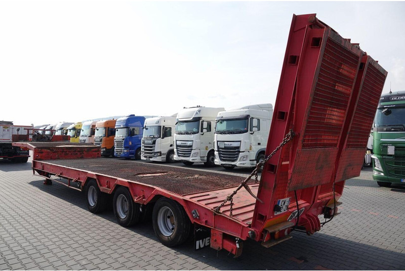 Verem NACZEPA LAWETA NISKOPODWOZIE / NAJAZDY HYDRAULICZNE / 3 OSIOWA / - Låg lastare semitrailer: bild 5 Verem NACZEPA LAWETA NISKOPODWOZIE / NAJAZDY HYDRAULICZNE / 3 OSIOWA / - Låg lastare semitrailer: bild 5