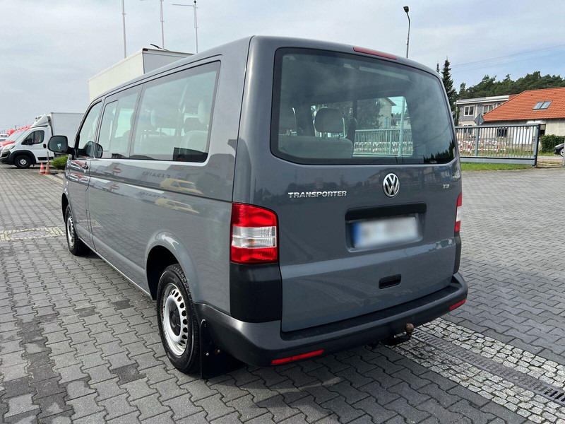 Volkswagen Transporter T5 Brygadówka, Osobowy, 9-miejsc, Jeden Właściciel, - Minibuss, Persontransport: bild 3 Volkswagen Transporter T5 Brygadówka, Osobowy, 9-miejsc, Jeden Właściciel, - Minibuss, Persontransport: bild 3