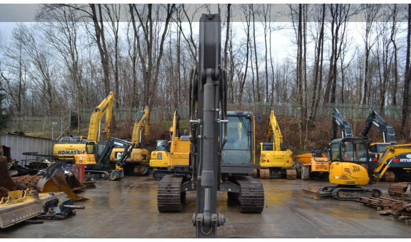 Volvo EC200 - Bandgrävare: bild 5 Volvo EC200 - Bandgrävare: bild 5