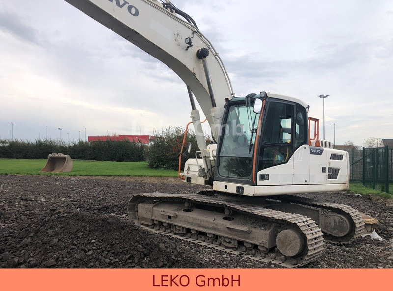 Volvo EC220DL - Bandgrävare: bild 5 Volvo EC220DL - Bandgrävare: bild 5