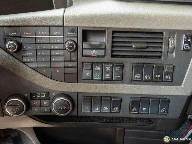 Flakbil, Kranbil Volvo FH 540 8x4 HMF 6020 Fly Jib Winch: bild 14