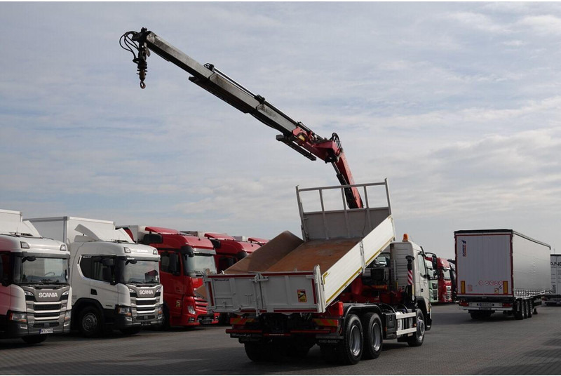 Volvo FMX 370 / 6X4 / WYWROTKA + HDS FASSI F165XP / MAX UDŹWIG 5200KG - Tippbil lastbil: bild 4 Volvo FMX 370 / 6X4 / WYWROTKA + HDS FASSI F165XP / MAX UDŹWIG 5200KG - Tippbil lastbil: bild 4