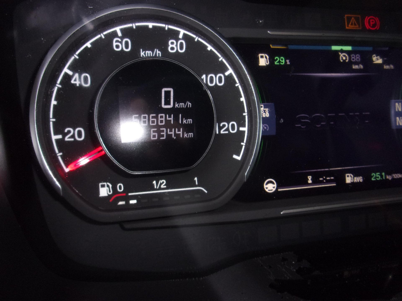 SCANIA R 410 A4x2NA - Dragbil: bild 5 SCANIA R 410 A4x2NA - Dragbil: bild 5