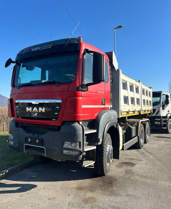 MAN TGA 33.440 - Tippbil lastbil: bild 2 MAN TGA 33.440 - Tippbil lastbil: bild 2