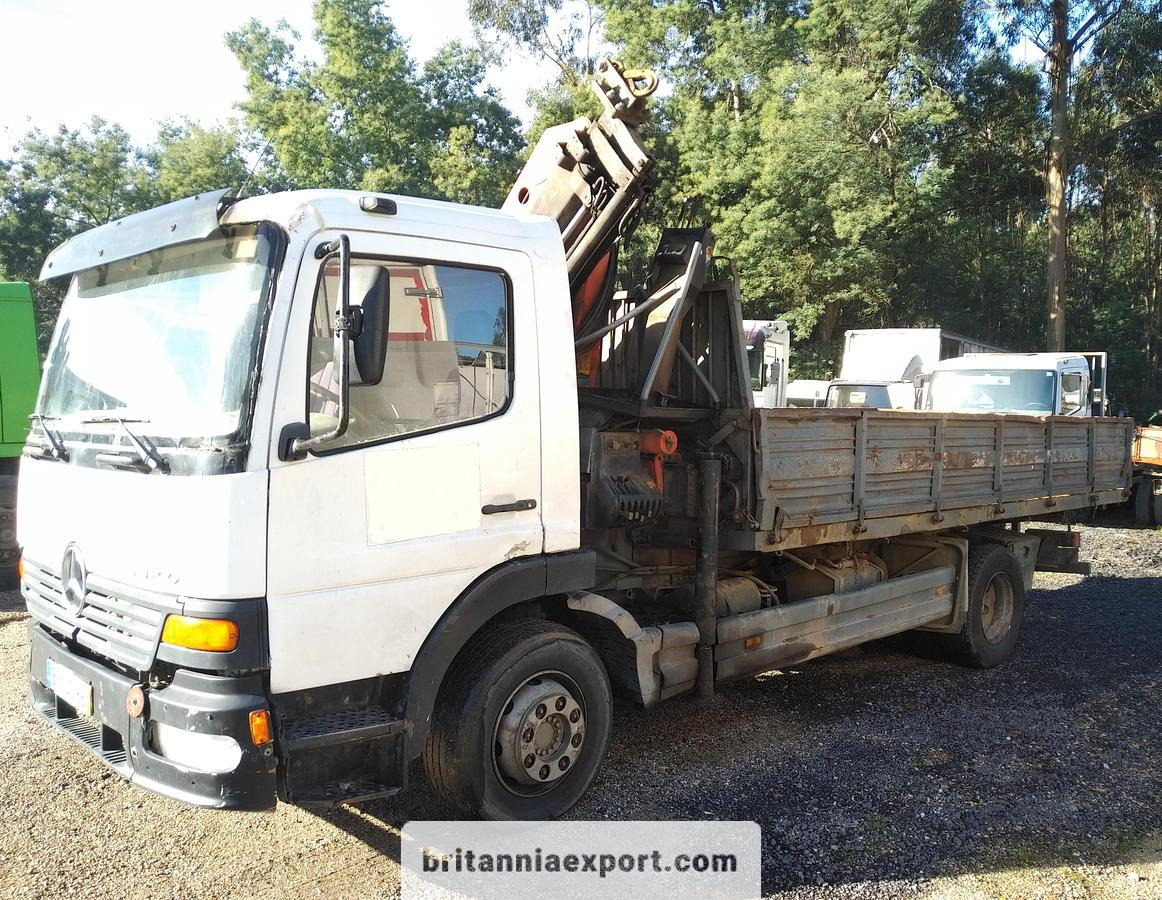 MERCEDES-BENZ Atego 1528 | 15 Ton | with Palfinger PK7501 5.7 Ton Crane - Tippbil lastbil: bild 2 MERCEDES-BENZ Atego 1528 | 15 Ton | with Palfinger PK7501 5.7 Ton Crane - Tippbil lastbil: bild 2
