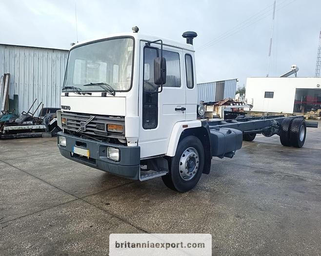 VOLVO FL619 Intercooler | Manual Pump | 19 Ton | On 10 Studs | Full Springs Suspension | - Chassi lastbil: bild 2 VOLVO FL619 Intercooler | Manual Pump | 19 Ton | On 10 Studs | Full Springs Suspension | - Chassi lastbil: bild 2