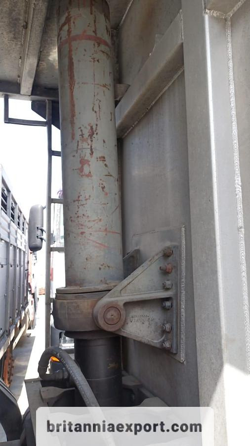 VOLVO FL7 260 Intercooler 6X2 Tipper – 26 Ton | 8 Tyres | Export Ready - Tippbil lastbil: bild 5 VOLVO FL7 260 Intercooler 6X2 Tipper – 26 Ton | 8 Tyres | Export Ready - Tippbil lastbil: bild 5