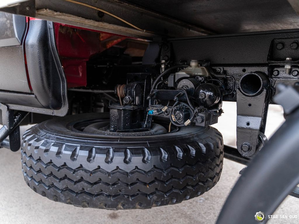 Volymskåp, Dubbelhytt transportbil Iveco DAILLY 4x4 CAMPER EXPEDITION DOKA: bild 22