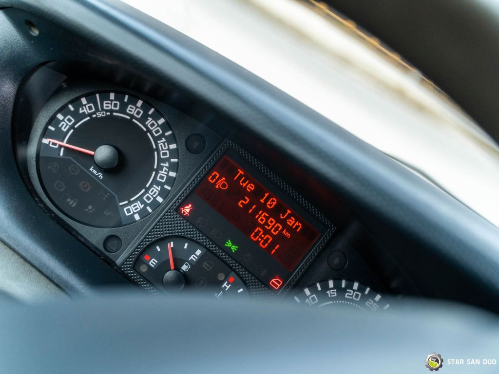 Volymskåp, Dubbelhytt transportbil Iveco DAILLY 4x4 CAMPER EXPEDITION DOKA: bild 27