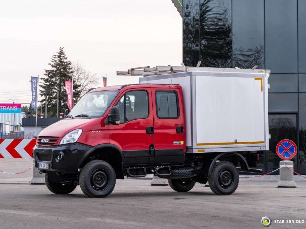 Iveco DAILY 4X4 OFFROAD CAMPER BOX DOKA Iveco DAILY 4X4 OFFROAD CAMPER BOX DOKA - Chassi lastbil: bild 5 Iveco DAILY 4X4 OFFROAD CAMPER BOX DOKA Iveco DAILY 4X4 OFFROAD CAMPER BOX DOKA - Chassi lastbil: bild 5