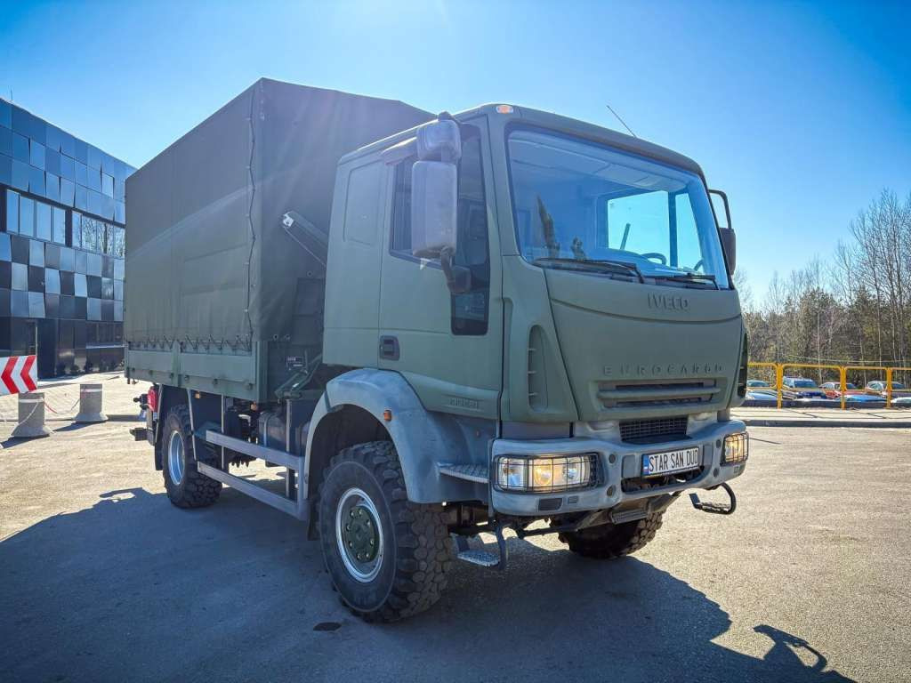 Iveco  EUROCARGO 4x4 Offroad Camper Winde - Kapellbil: bild 2 Iveco  EUROCARGO 4x4 Offroad Camper Winde - Kapellbil: bild 2