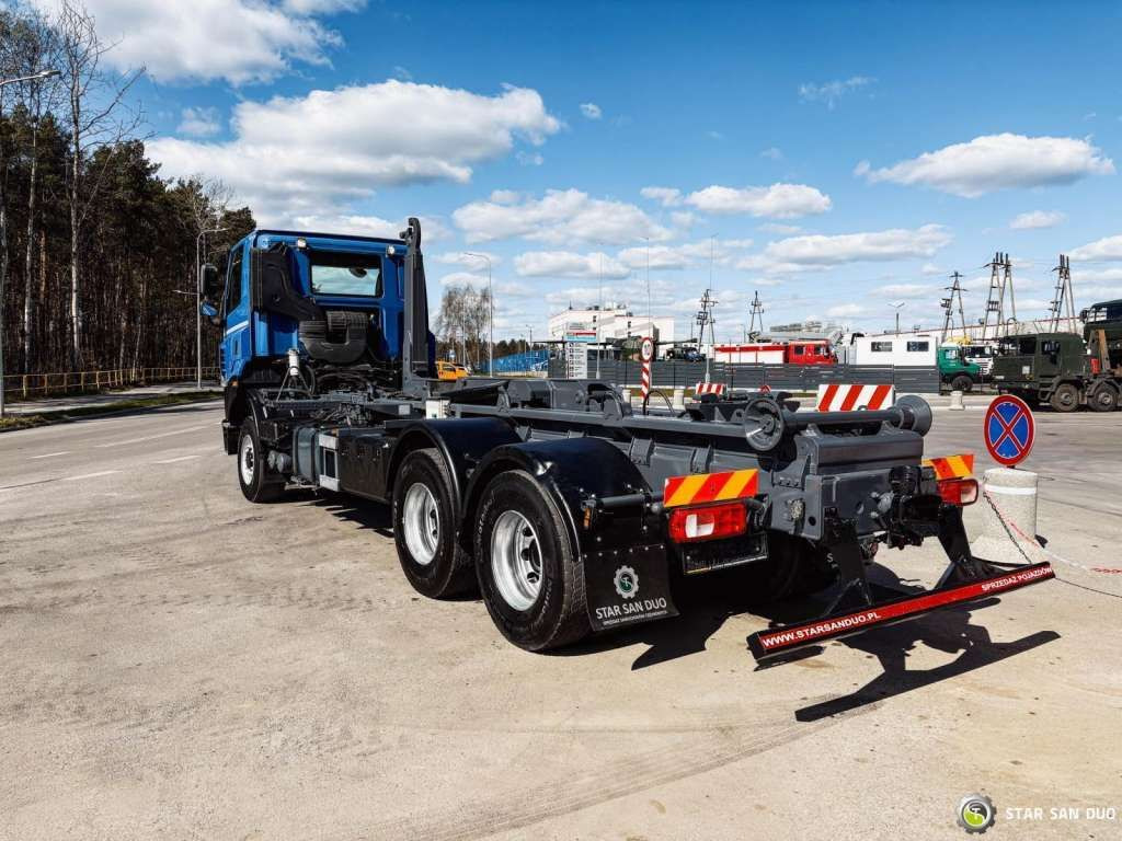 Tatra T158 PHOENIX 6x6 Euro 6 - Lastbil: bild 5 Tatra T158 PHOENIX 6x6 Euro 6 - Lastbil: bild 5