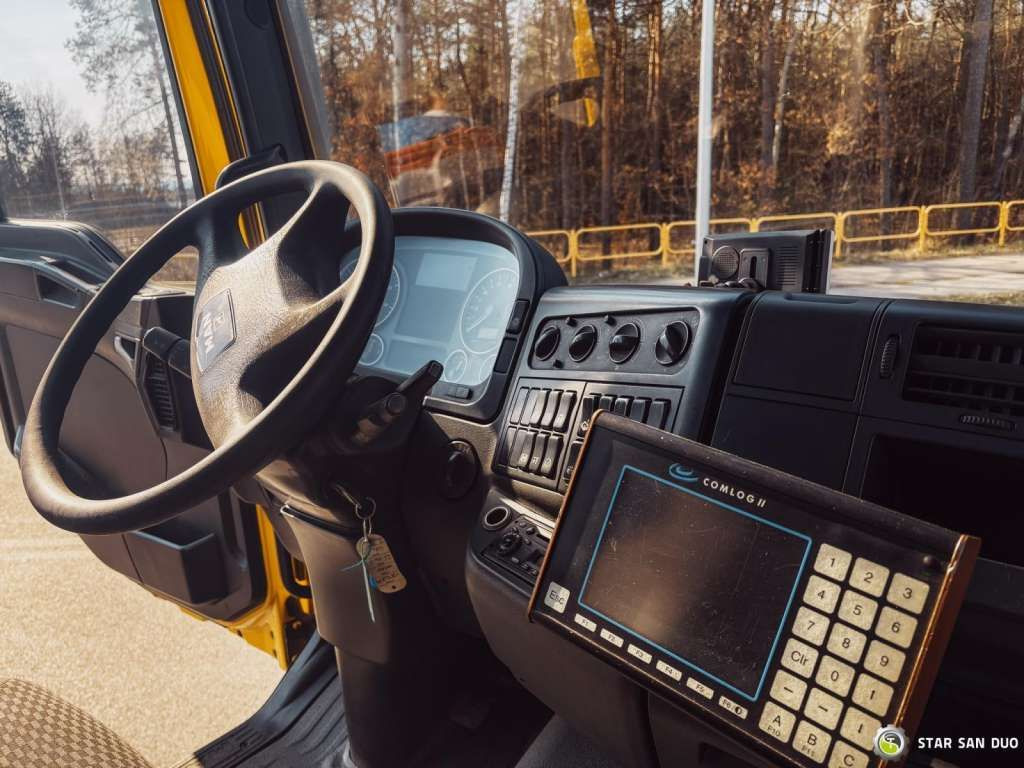 Kranbil MAN  TGA 18.440 6x2 FASSI F 210 A.24  Crane Rotator: bild 15