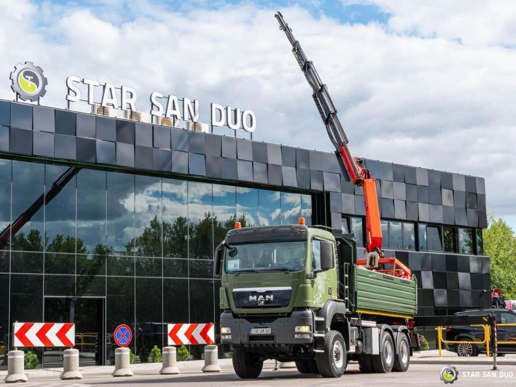 MAN  TGS 35.480 PALFINGER PK 20002 HDS Grapple Tippe - Kranbil: bild 2 MAN  TGS 35.480 PALFINGER PK 20002 HDS Grapple Tippe - Kranbil: bild 2