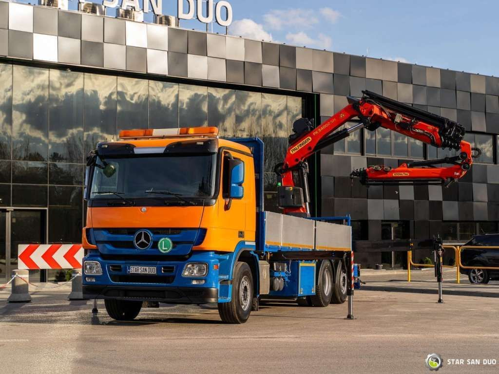 Mercedes-Benz ACTROS 2541 6x2 Palfinger PK 34002 Crane Winch - Kranbil: bild 2 Mercedes-Benz ACTROS 2541 6x2 Palfinger PK 34002 Crane Winch - Kranbil: bild 2
