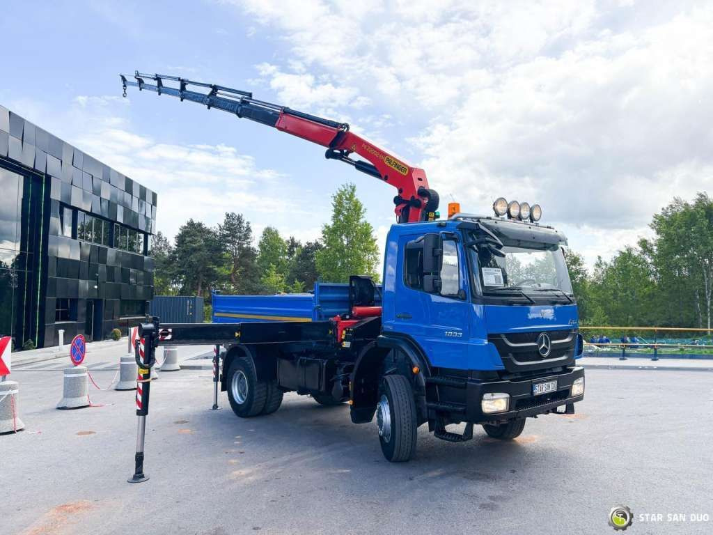 Mercedes-Benz AXOR 1833 4x4 Palfinger PK 22002 EH Crane Winch - Kranbil: bild 2 Mercedes-Benz AXOR 1833 4x4 Palfinger PK 22002 EH Crane Winch - Kranbil: bild 2