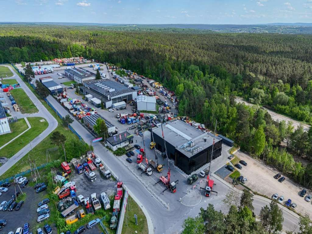 Leasa  Mercedes-Benz  Zetros 1833 4x4 Kipper Camper Chassis Mercedes-Benz  Zetros 1833 4x4 Kipper Camper Chassis: bild 13