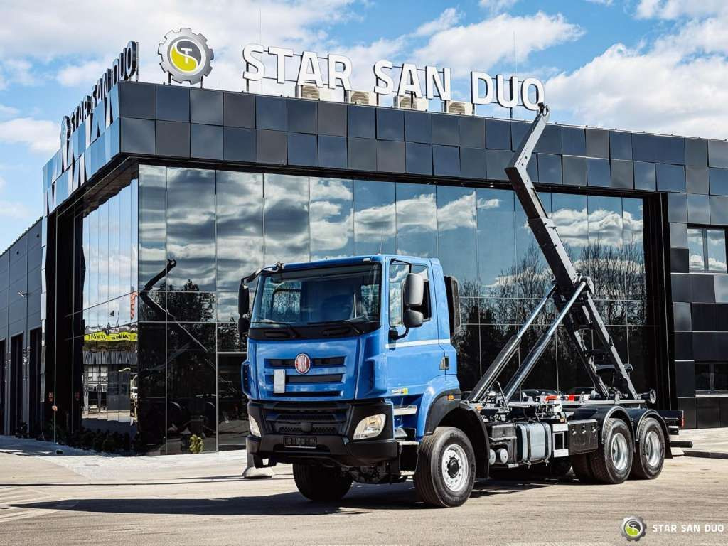 Tatra T158 PHOENIX 6x6 Euro 6 - Chassi lastbil: bild 1 Tatra T158 PHOENIX 6x6 Euro 6 - Chassi lastbil: bild 1