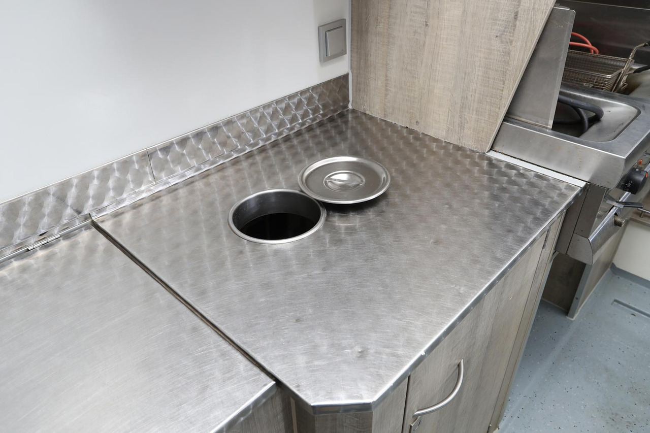 Wochenmarktmobil Seico - Matbil: bild 2 Wochenmarktmobil Seico - Matbil: bild 2