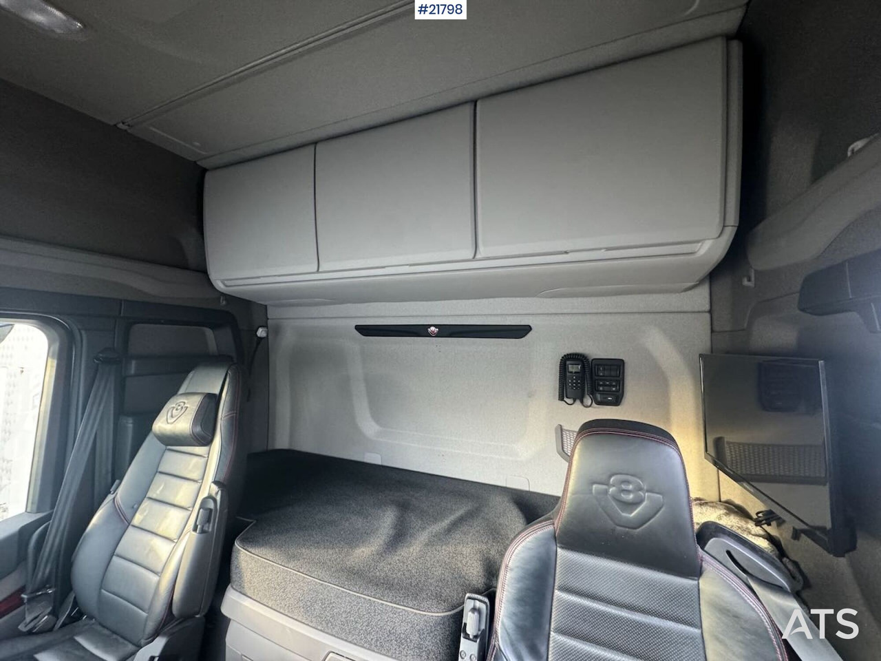 Dragbil Scania R590 6x2 Trekkvogn m/ Walking floor hydraulikk: bild 36 Dragbil Scania R590 6x2 Trekkvogn m/ Walking floor hydraulikk: bild 36