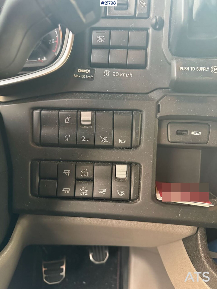 Dragbil Scania R590 6x2 Trekkvogn m/ Walking floor hydraulikk: bild 30 Dragbil Scania R590 6x2 Trekkvogn m/ Walking floor hydraulikk: bild 30