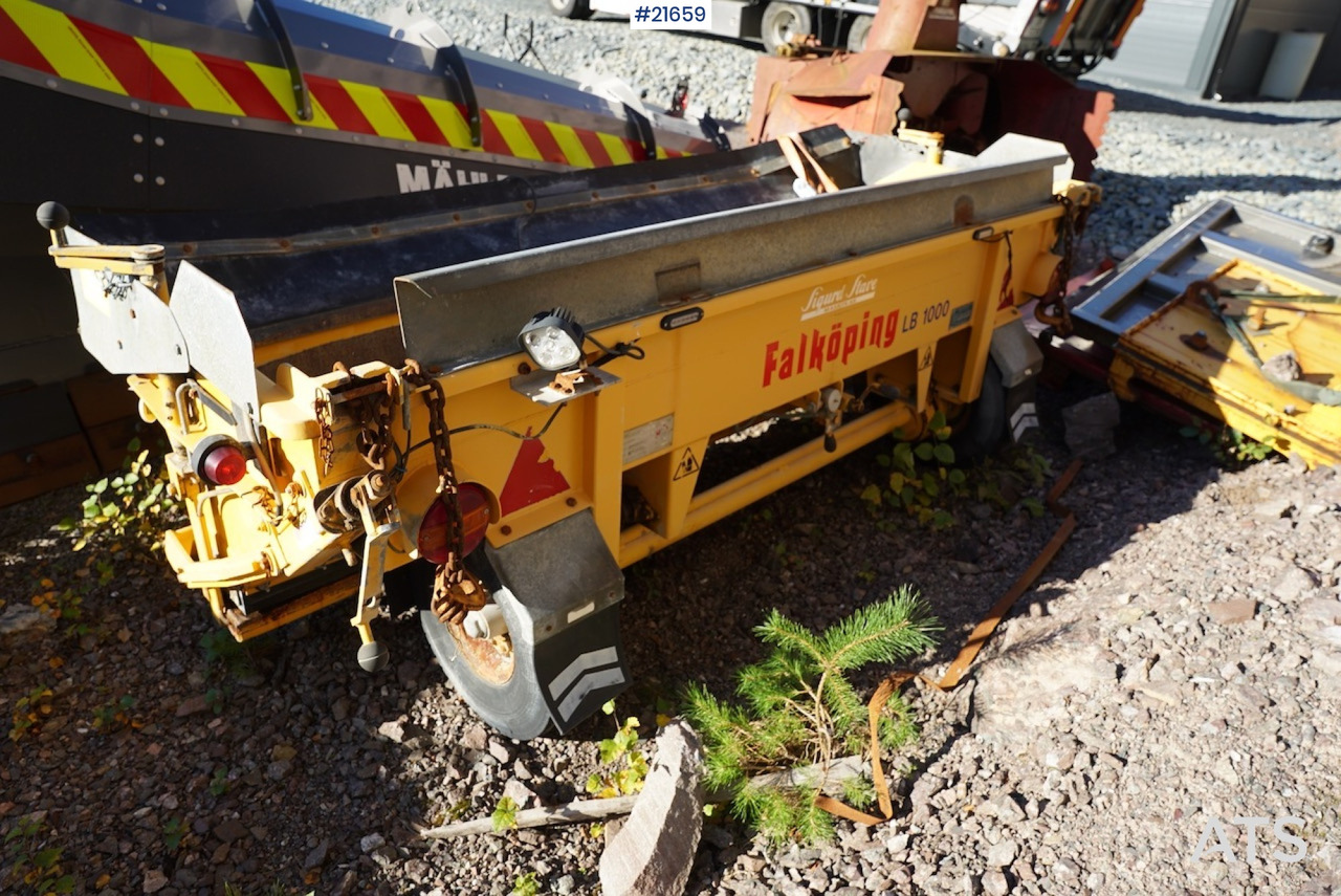 Falköping Falköping sandstrøer for lastebil type LB1000 - Sand-/ Saltspridare: bild 4 Falköping Falköping sandstrøer for lastebil type LB1000 - Sand-/ Saltspridare: bild 4