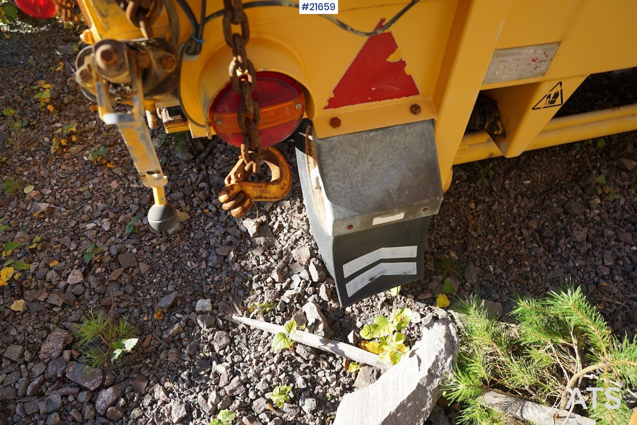 Falköping Falköping sandstrøer for lastebil type LB1000 - Sand-/ Saltspridare: bild 5 Falköping Falköping sandstrøer for lastebil type LB1000 - Sand-/ Saltspridare: bild 5