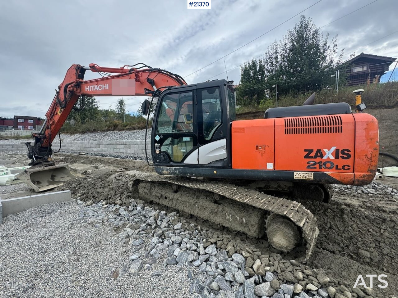 Hitachi ZX210LC-5B Beltegraver m/ tilt, skuffe og GPS. - Bandgrävare: bild 1 Hitachi ZX210LC-5B Beltegraver m/ tilt, skuffe og GPS. - Bandgrävare: bild 1