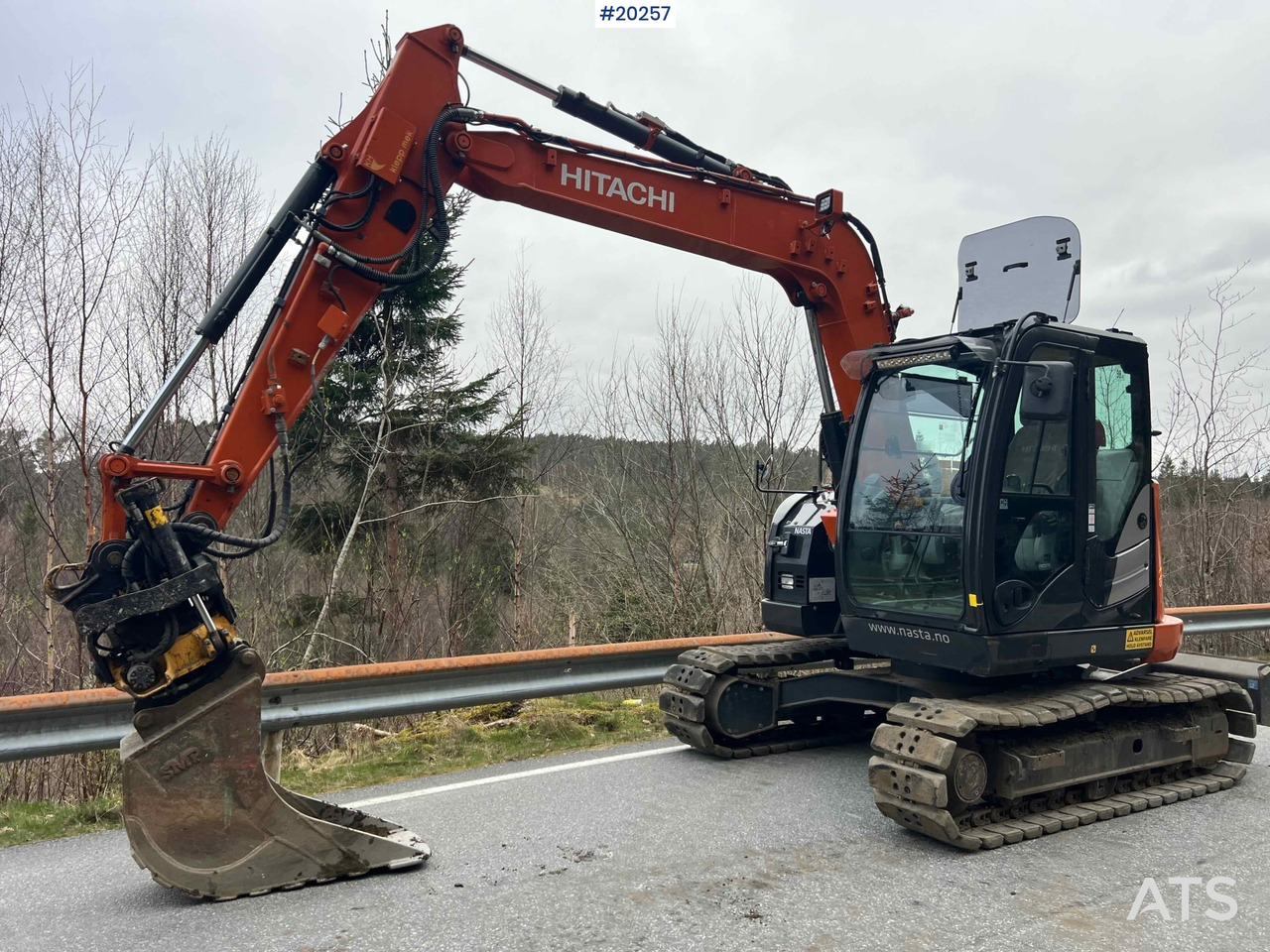 Hitachi ZX85 US-6 - Minigrävmaskin: bild 2 Hitachi ZX85 US-6 - Minigrävmaskin: bild 2