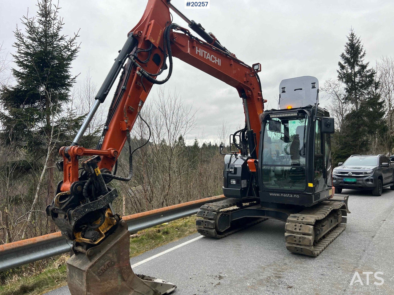 Hitachi ZX85 US-6 - Minigrävmaskin: bild 1 Hitachi ZX85 US-6 - Minigrävmaskin: bild 1