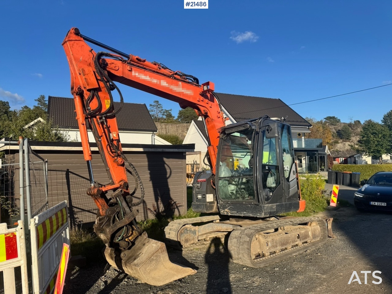 Hitachi ZX85US-5A - Bandgrävare: bild 2 Hitachi ZX85US-5A - Bandgrävare: bild 2