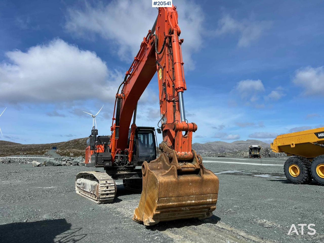 Grävmaskin Hitachi zx530LCH-6 gravemaskin m/ graveskuffe. SE VIDEO: bild 7