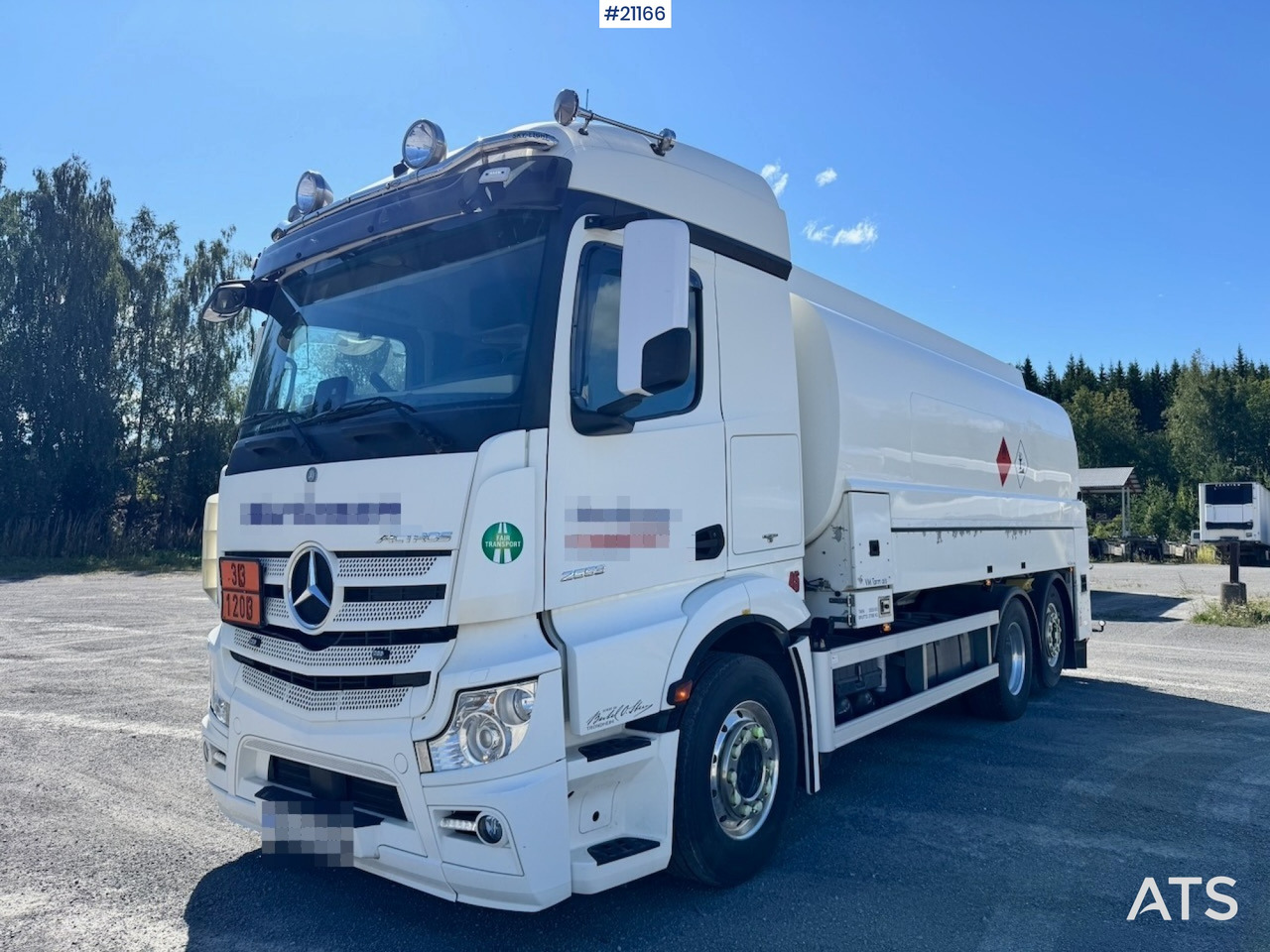 Mercedes Actros 2553 - Tankbil: bild 1 Mercedes Actros 2553 - Tankbil: bild 1
