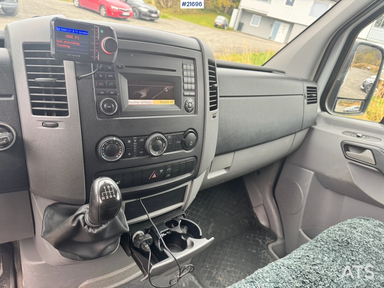 Skåpbil Mercedes SPRINTER: bild 32 Skåpbil Mercedes SPRINTER: bild 32