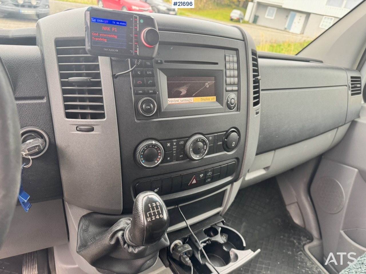 Skåpbil Mercedes SPRINTER: bild 35 Skåpbil Mercedes SPRINTER: bild 35