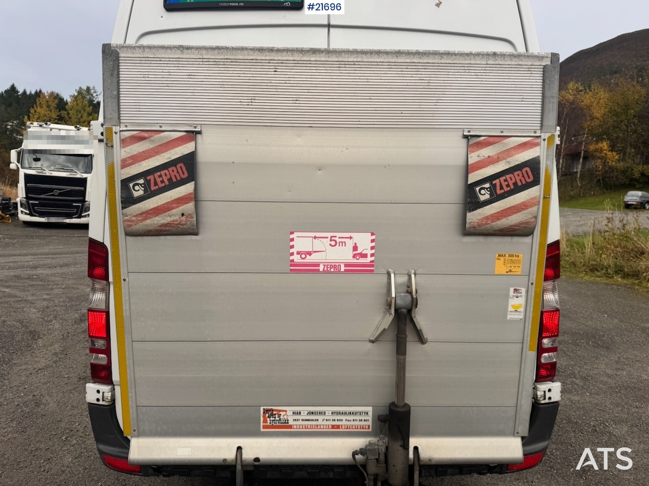 Skåpbil Mercedes SPRINTER: bild 18 Skåpbil Mercedes SPRINTER: bild 18