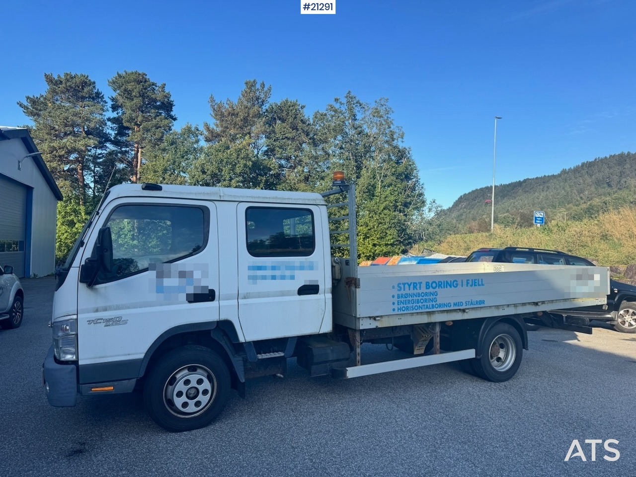 Mitsubishi Fuso Canter - Flakbil: bild 2 Mitsubishi Fuso Canter - Flakbil: bild 2