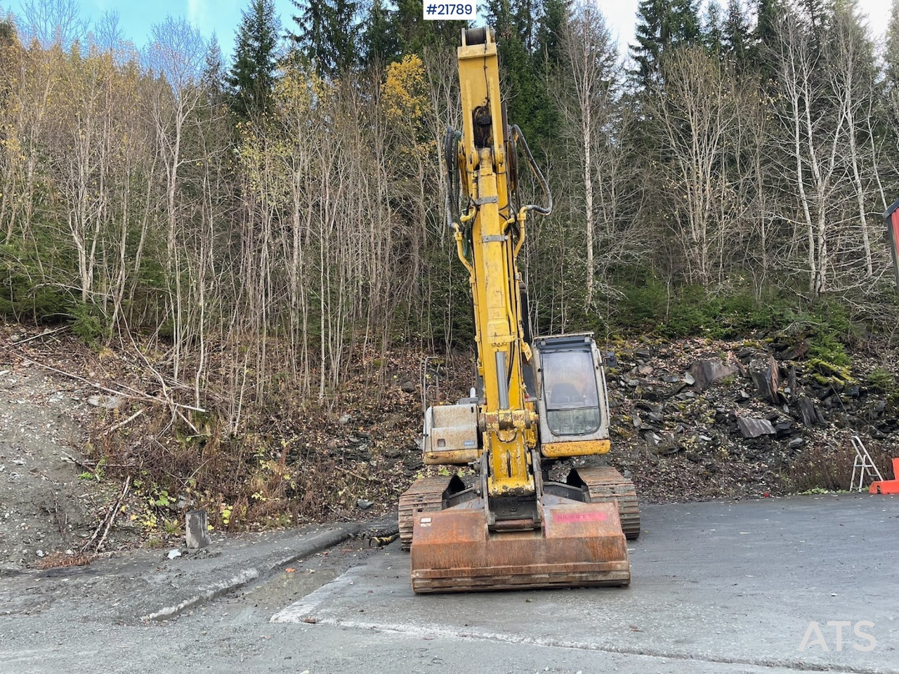 New Holland E265 med graveskuffe - Bandgrävare: bild 3 New Holland E265 med graveskuffe - Bandgrävare: bild 3