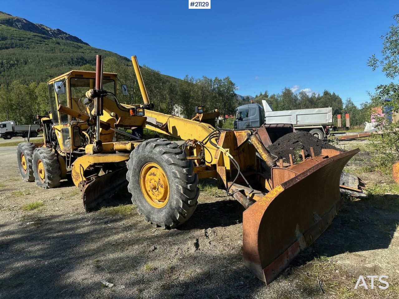 Nordverk 130 HVT - Väghyvel: bild 1 Nordverk 130 HVT - Väghyvel: bild 1