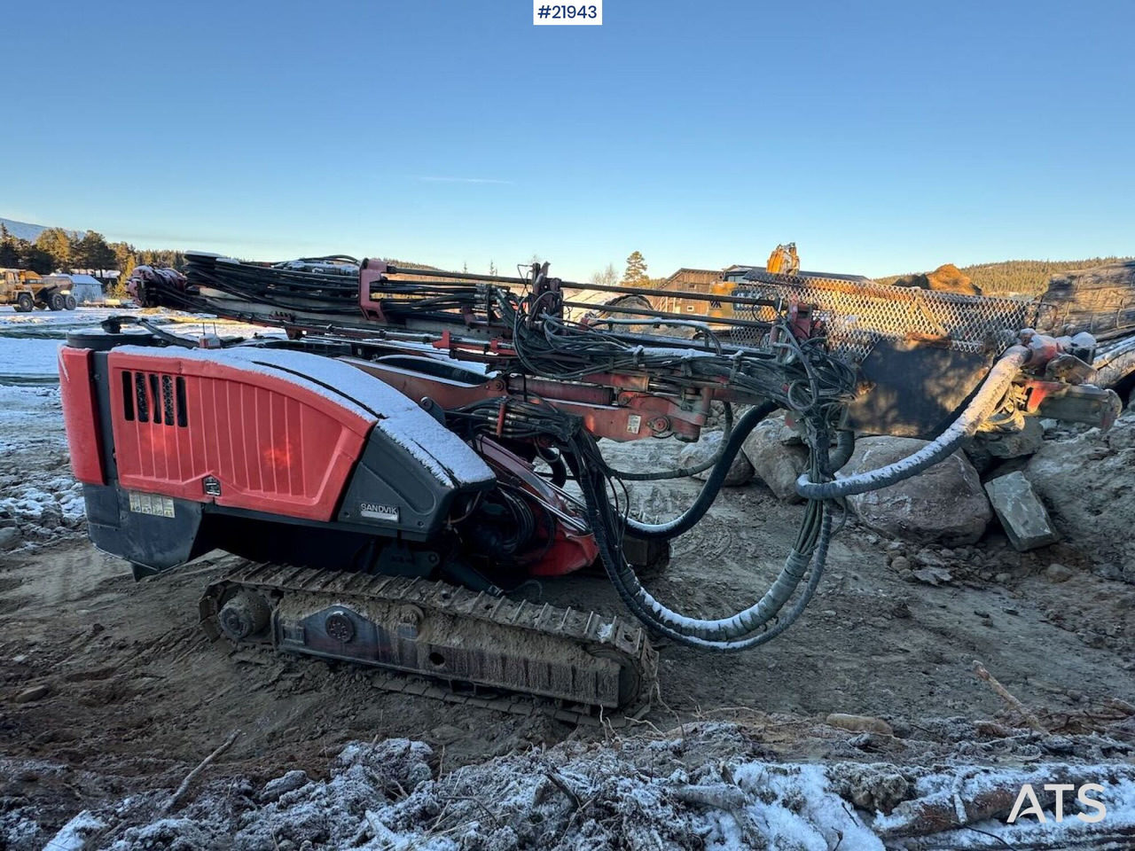Sandvik Dino DC400RI Borerigg. Overhalt motor og hammer SE VIDEO - Borrmaskin: bild 2 Sandvik Dino DC400RI Borerigg. Overhalt motor og hammer SE VIDEO - Borrmaskin: bild 2
