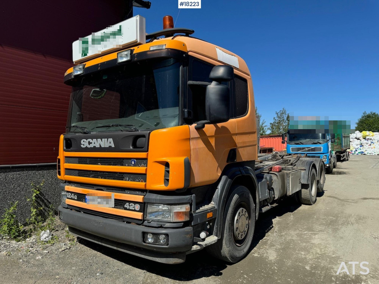 Scania 2004 Scania 124G krokbil m/ Palift krok med knekk SE VIDEO - Lastväxlare lastbil: bild 1 Scania 2004 Scania 124G krokbil m/ Palift krok med knekk SE VIDEO - Lastväxlare lastbil: bild 1