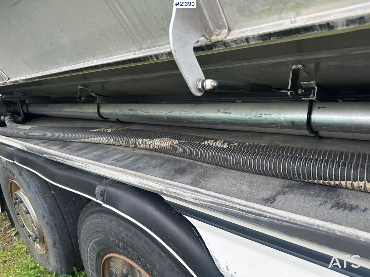 Leasa Scania R380 6x2 tankbil m/ eurotank påbygg Scania R380 6x2 tankbil m/ eurotank påbygg: bild 34