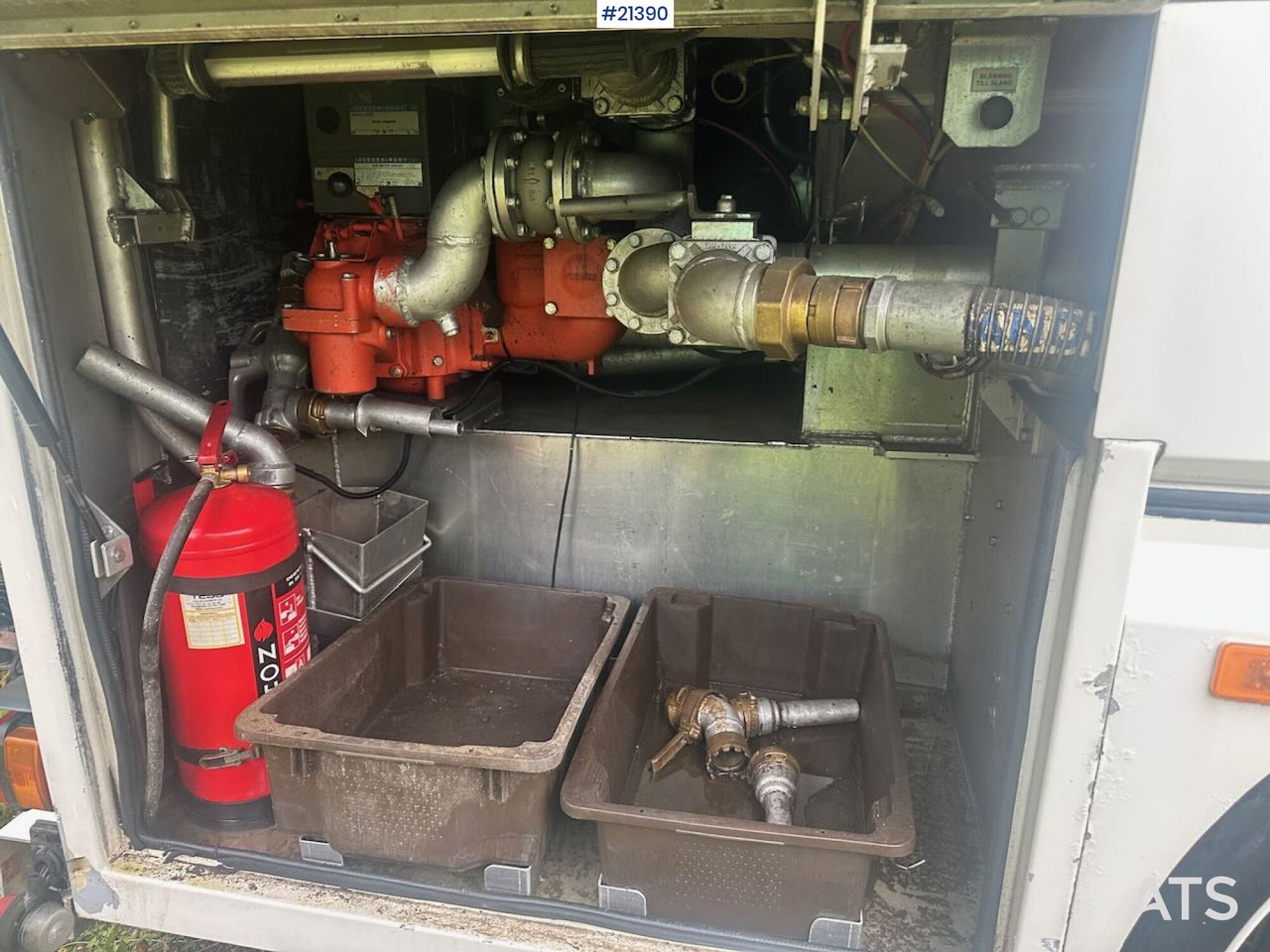 Leasa Scania R380 6x2 tankbil m/ eurotank påbygg Scania R380 6x2 tankbil m/ eurotank påbygg: bild 50