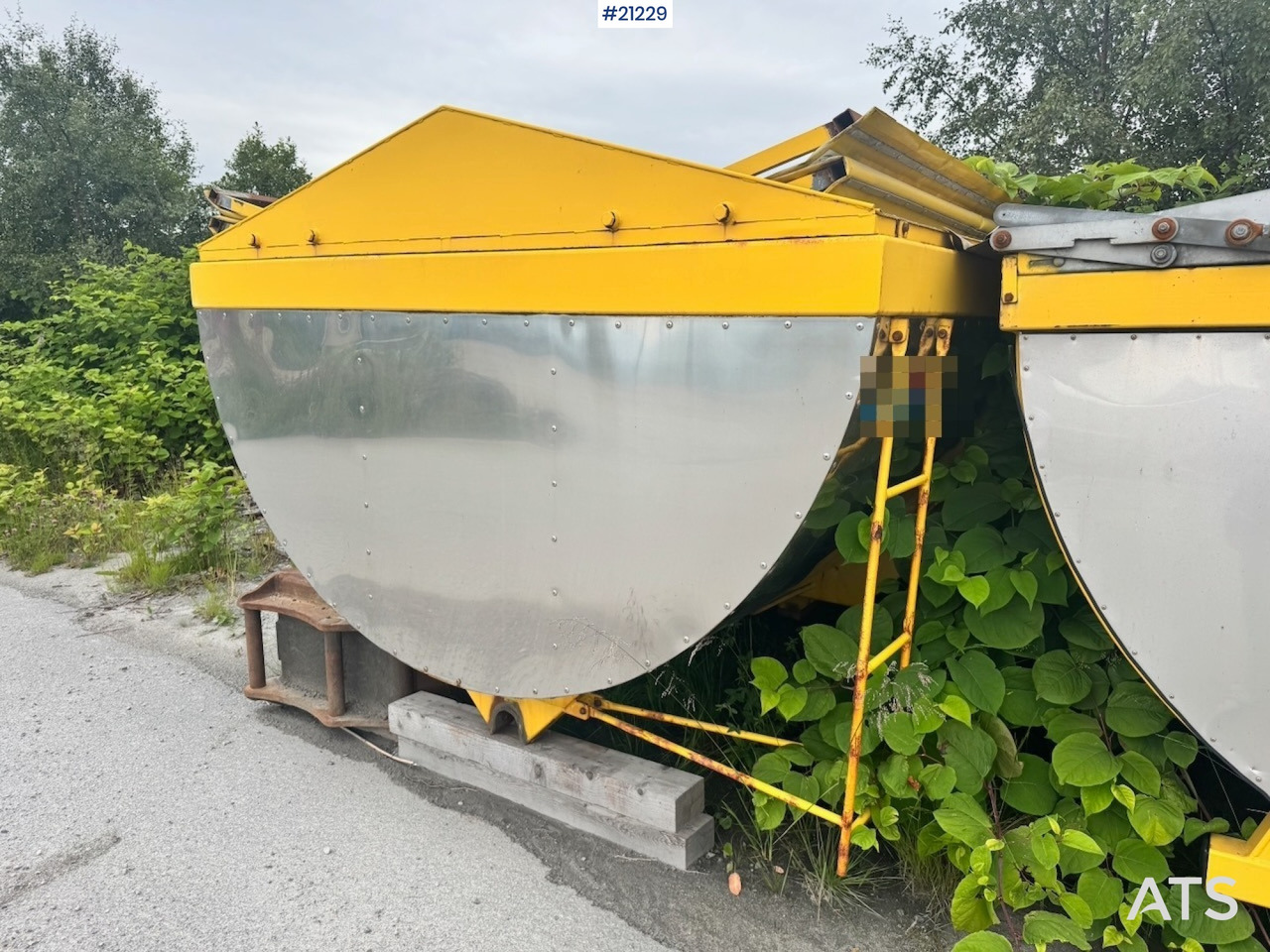 Steinsland Asfaltbalje - Växelflak/ Container, Bitumenspridare: bild 3 Steinsland Asfaltbalje - Växelflak/ Container, Bitumenspridare: bild 3