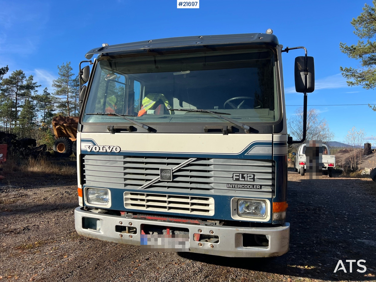 Volvo FH12 6x2 Tippbil - Tippbil lastbil: bild 4 Volvo FH12 6x2 Tippbil - Tippbil lastbil: bild 4