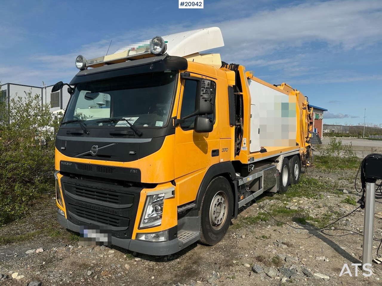 Volvo FM 370 6x2 - 2 kammer renovasjonsbil - Sopbil: bild 1 Volvo FM 370 6x2 - 2 kammer renovasjonsbil - Sopbil: bild 1