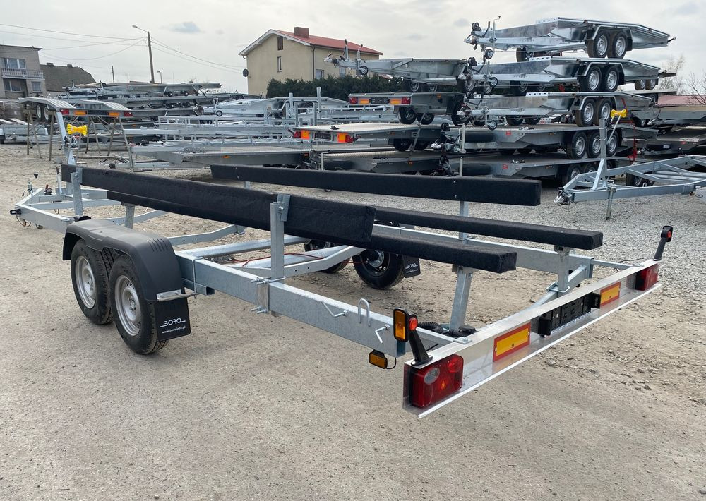 Boro PRZYCZEPA PODŁODZIOWA STYL AMERYKAŃSKI 7,80M - Båttrailer: bild 5 Boro PRZYCZEPA PODŁODZIOWA STYL AMERYKAŃSKI 7,80M - Båttrailer: bild 5