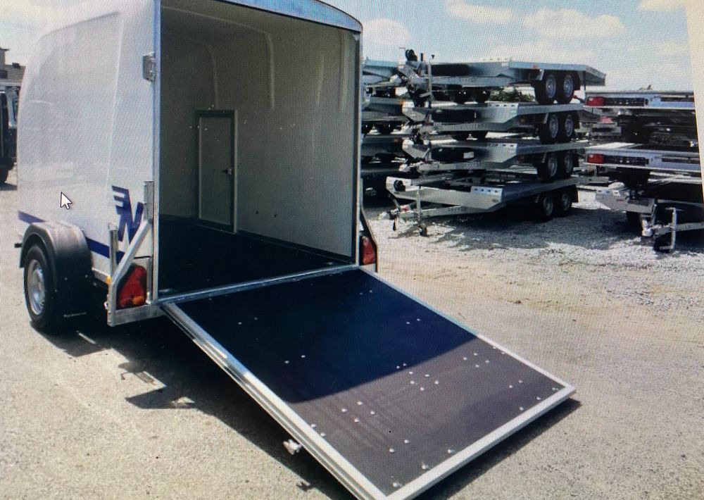 Niewiadów Furgon Niewiadów F1334 z trapem wjazdowym - Bilsläp: bild 5 Niewiadów Furgon Niewiadów F1334 z trapem wjazdowym - Bilsläp: bild 5