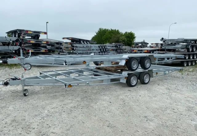 Boro Rama pod domek mobilny!!! 6,60M!! - Släp: bild 2 Boro Rama pod domek mobilny!!! 6,60M!! - Släp: bild 2