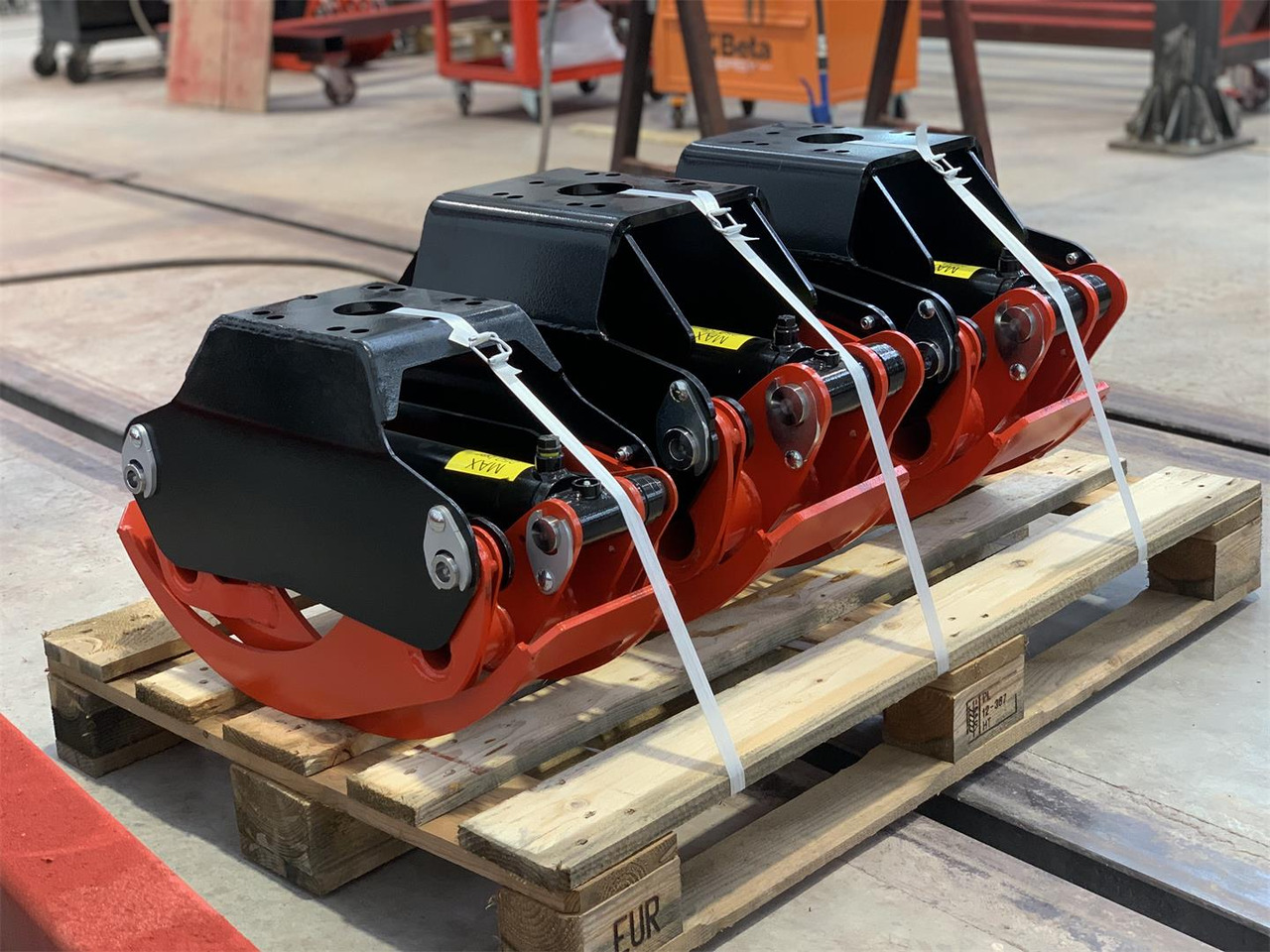 Ny Gripklo för Lastbilskran LOG GRAB PF-L.19: bild 5 Ny Gripklo för Lastbilskran LOG GRAB PF-L.19: bild 5